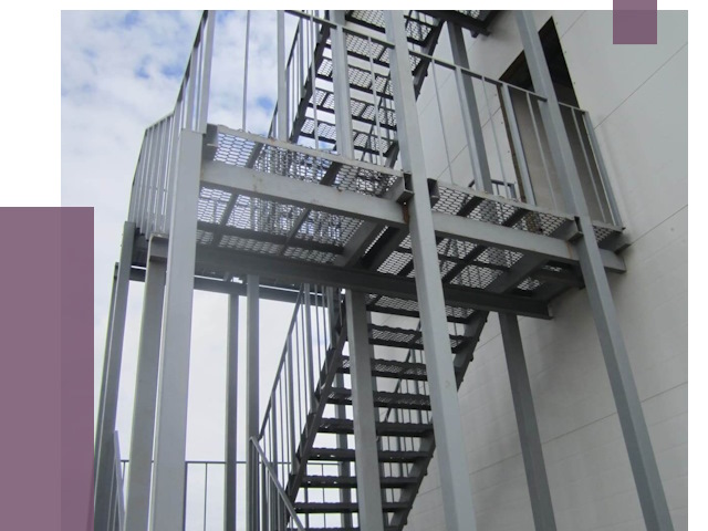 Монтаж пожарных лестниц в Твери от 8261 руб.