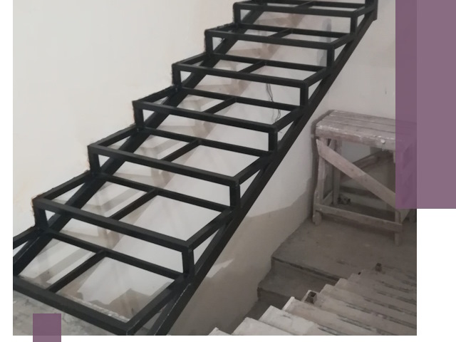 Демонтаж лестниц на металлокаркасе в Твери: быстрый вывоз и разбор