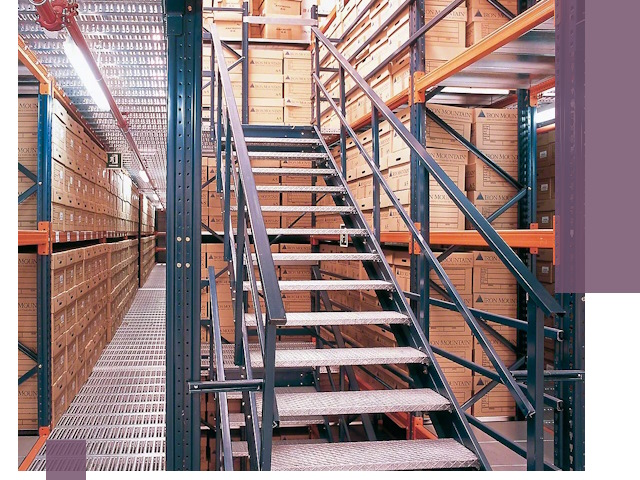 Лестницы складские прочные и безопасные под ключ в Твери