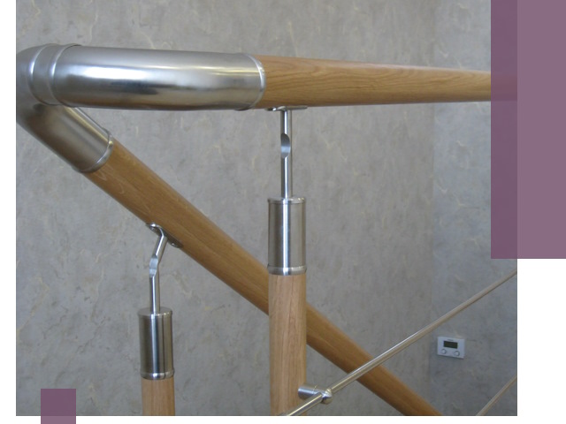 Комбинированные перила на заказ в Твери — монтаж и производство