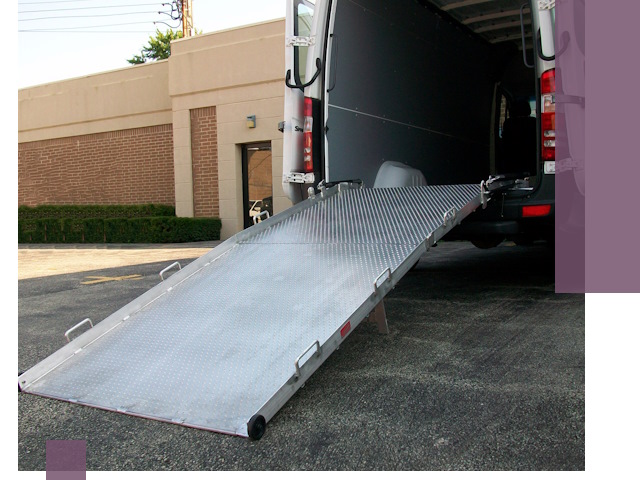 Мобильные пандусы в Твери — производство, монтаж и аренда