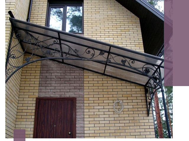 Односкатные козырьки из металла под ключ в Твери