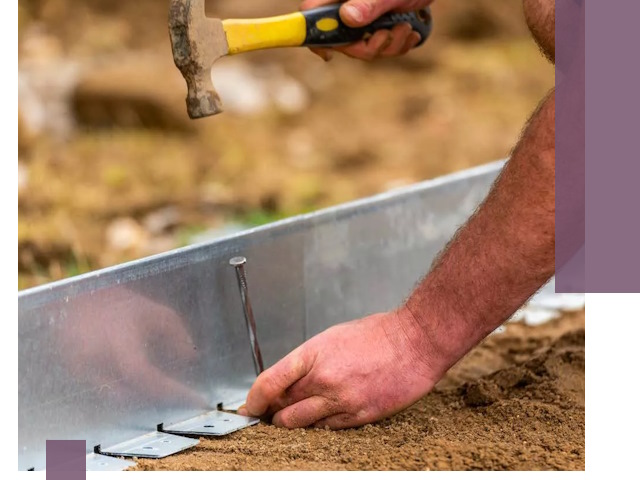 Монтаж металлических бордюров в Твери быстро и качественно